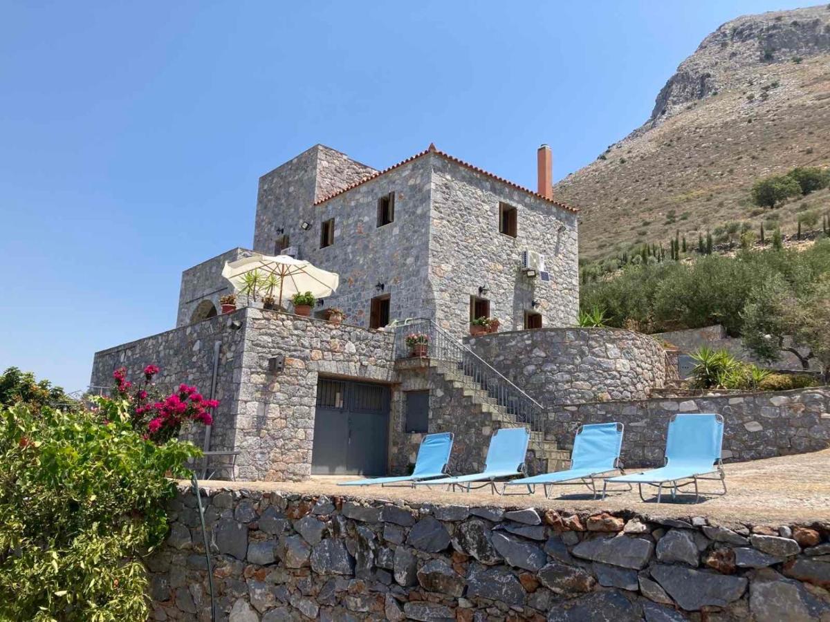 אראופוליס Πύργος Παραδοσιακός Με Μαγευτική Θέα - Villa Traditional Tower With Amazing Sea View מראה חיצוני תמונה