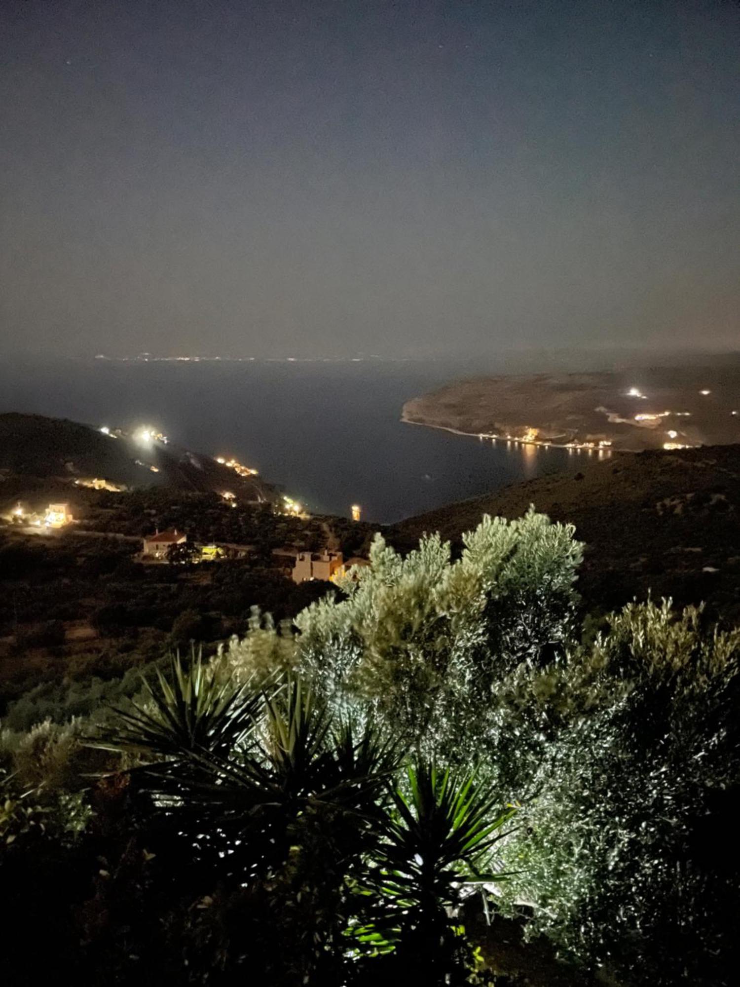 אראופוליס Πύργος Παραδοσιακός Με Μαγευτική Θέα - Villa Traditional Tower With Amazing Sea View מראה חיצוני תמונה