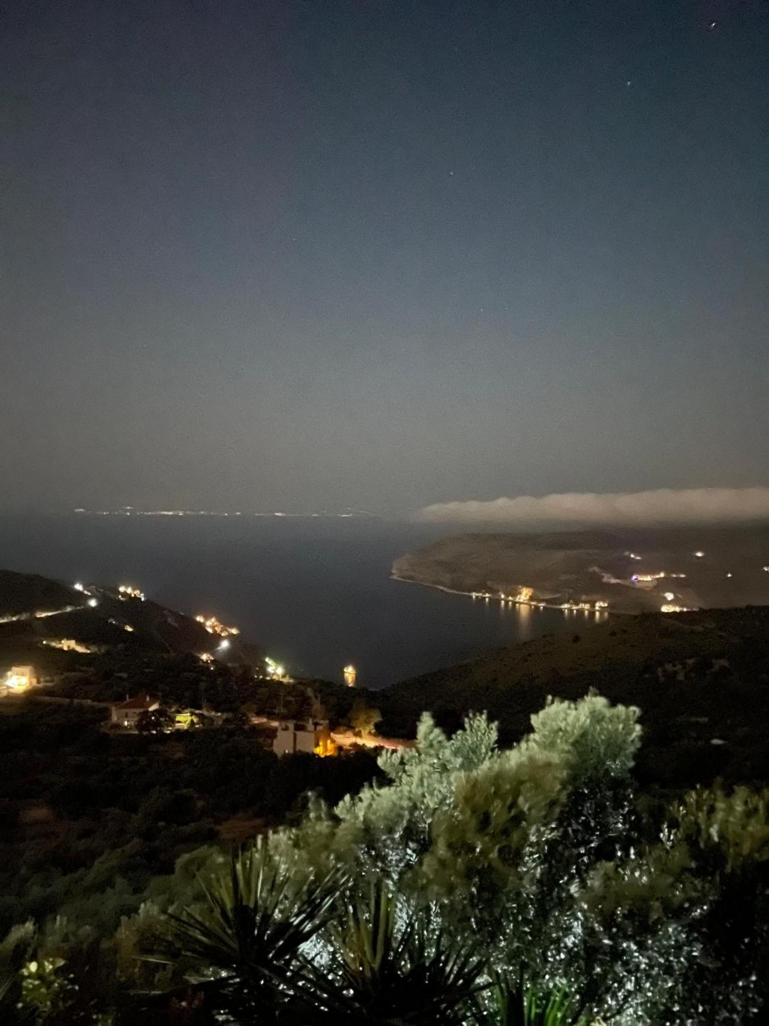 אראופוליס Πύργος Παραδοσιακός Με Μαγευτική Θέα - Villa Traditional Tower With Amazing Sea View מראה חיצוני תמונה
